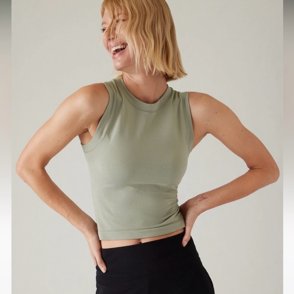 Athleta Renew Seamless Muscle Tank Fern Green
